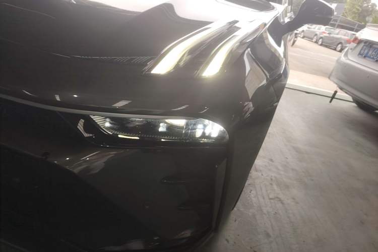 Used Lynk & Co 03 2023 2.0TD DCT JingPro Left Front Headlight