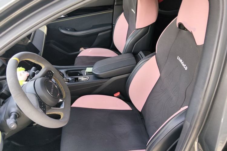 Used Lynk & Co 03 2023 1.5TD DCT JingPro Left Front Seat
