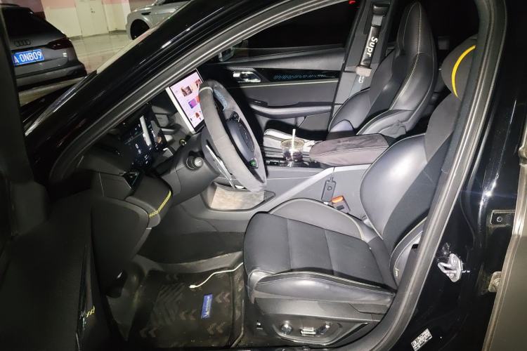 Used Lynk & Co 03 2023 2.0TD DCT H-Power Halo Left Front Seat