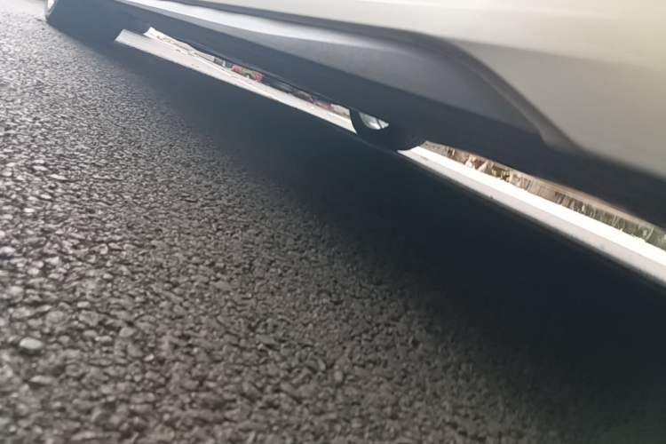Used Lynk & Co 03 2023 2.0TD DCT H-Power Halo Left Side Sill