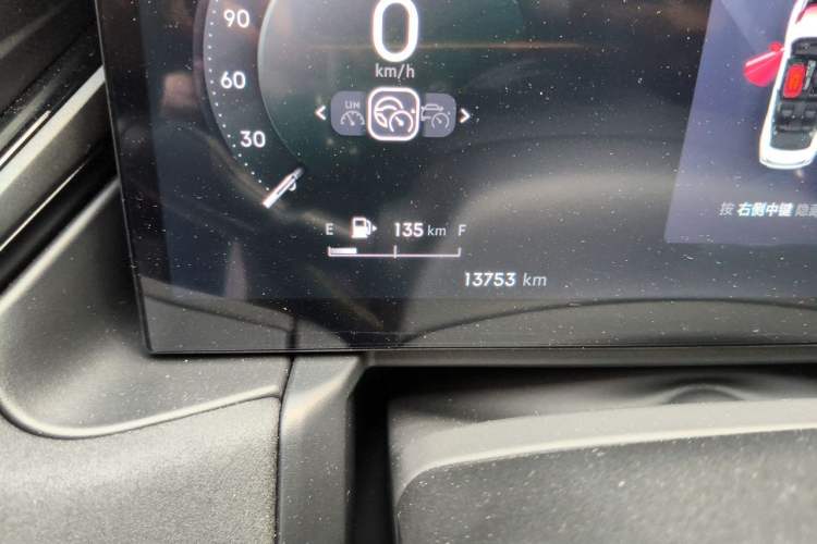 Used Lynk & Co 03 2023 1.5TD DCT JingPro Odometer Close Up
