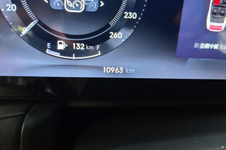 Used Lynk & Co 03 2023 2.0TD DCT H-Power Halo Odometer Close Up