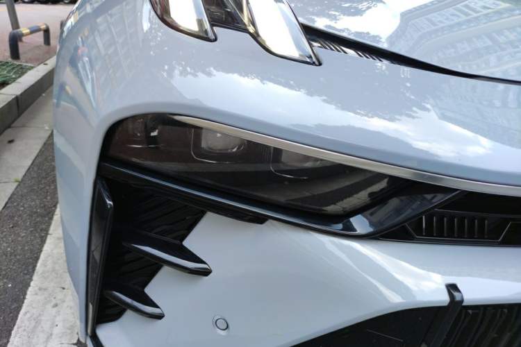 Used Lynk & Co 03 2023 1.5T EM-F PM Right Front Headlight