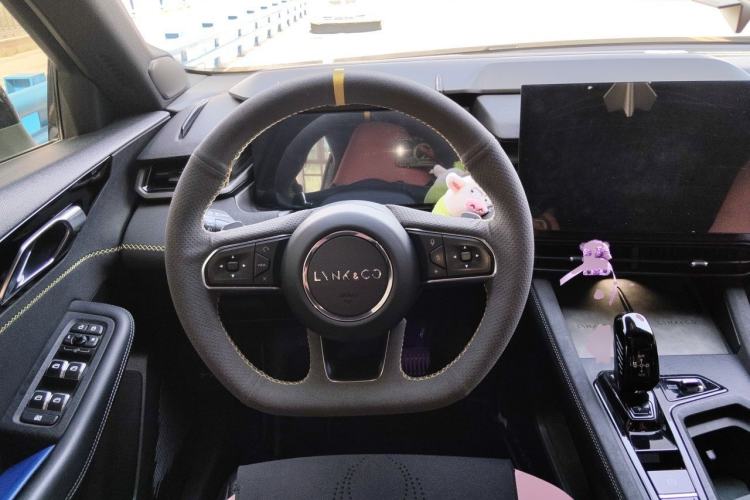 Used Lynk & Co 03 2023 1.5TD DCT JingPro Steering Wheel