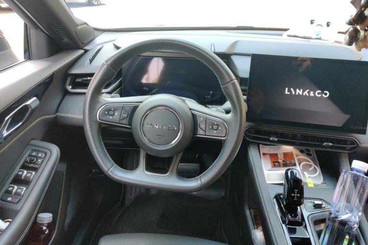 Used Lynk & Co 03 2023 1.5TD DCT JingPro Steering Wheel