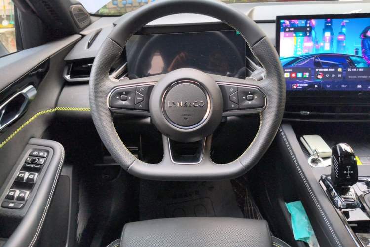 Used Lynk & Co 03 2023 1.5TD DCT JingPro Steering Wheel