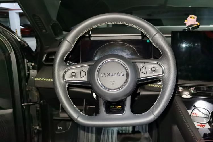 Used Lynk & Co 03 2023 1.5TD DCT JingPro Steering Wheel