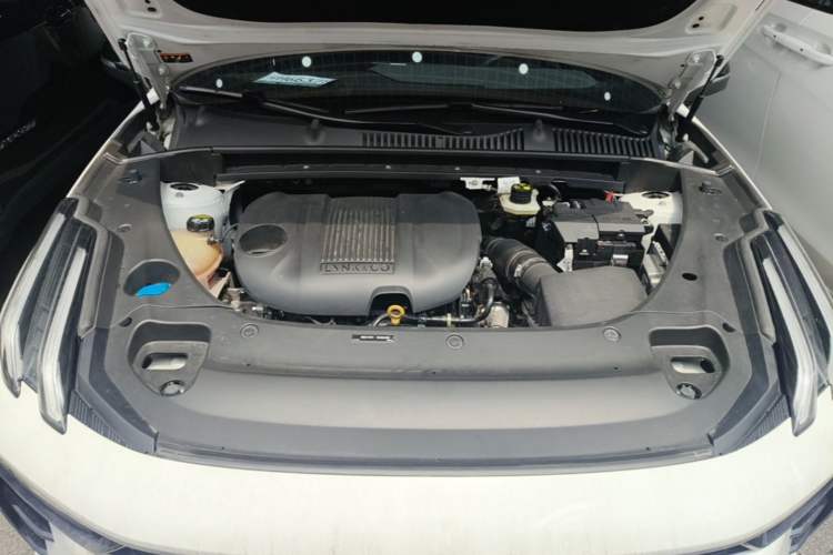 Used Lynk & Co 03 2023 1.5TD DCT JingPro Engine Bay