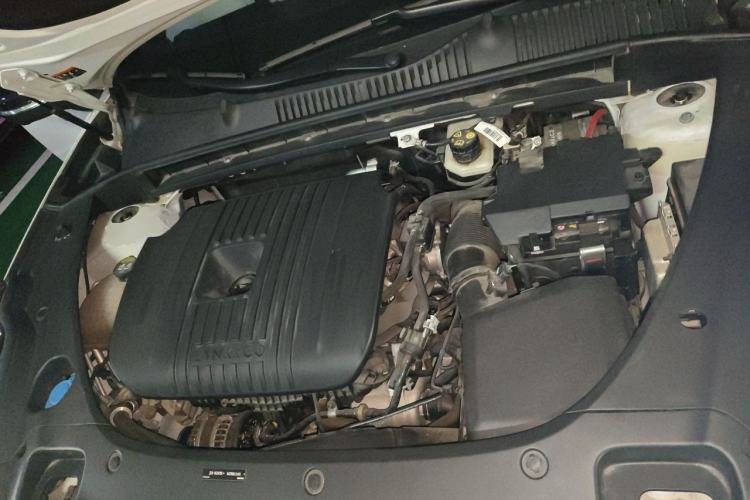 Used Lynk & Co 03 2023 2.0TD DCT JingPro Engine Bay