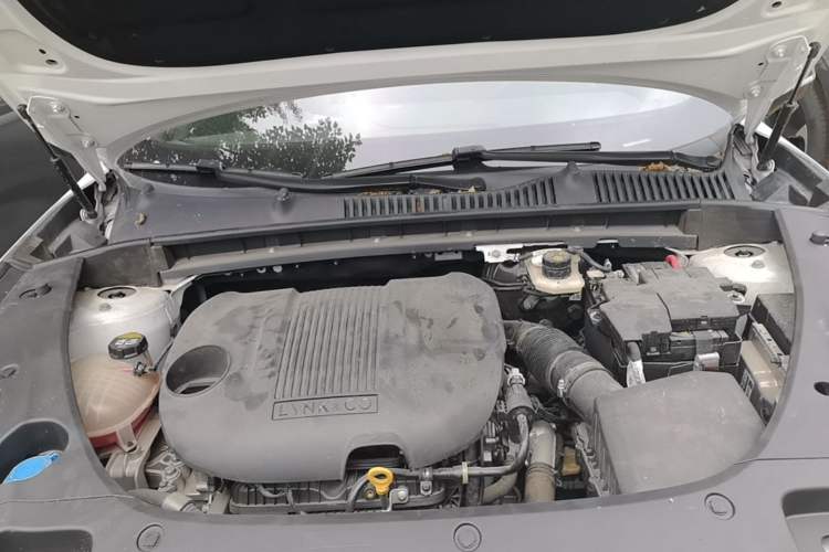 Used Lynk & Co 03 2023 1.5TD DCT JingPro Engine Bay