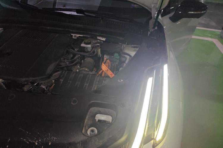 Used Lynk & Co 03 2023 1.5T EM-F AM Engine Bay Left