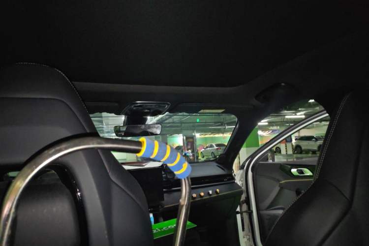 Used Lynk & Co 03 2023 1.5T EM-F AM Headliner