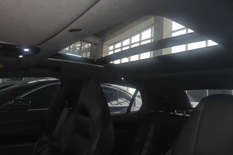 Used Lynk & Co 03 2023 1.5TD DCT JingPlus Headliner