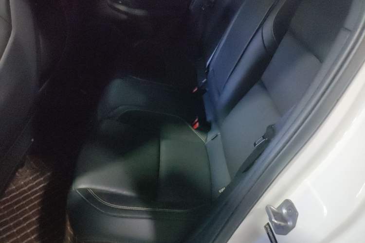 Used Lynk & Co 03 2023 1.5TD DCT JingPro Interior 1