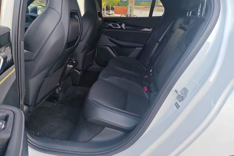 Used Lynk & Co 03 2023 1.5T EM-F PM Interior 1