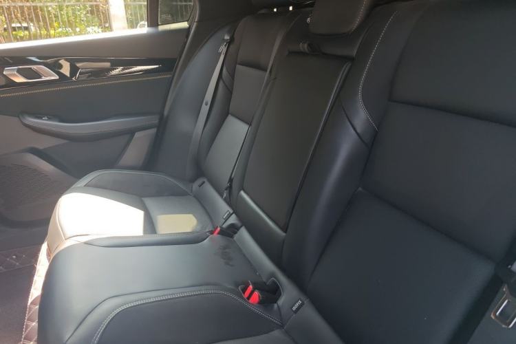 Used Lynk & Co 03 2023 2.0TD DCT H-Power Halo Interior 4