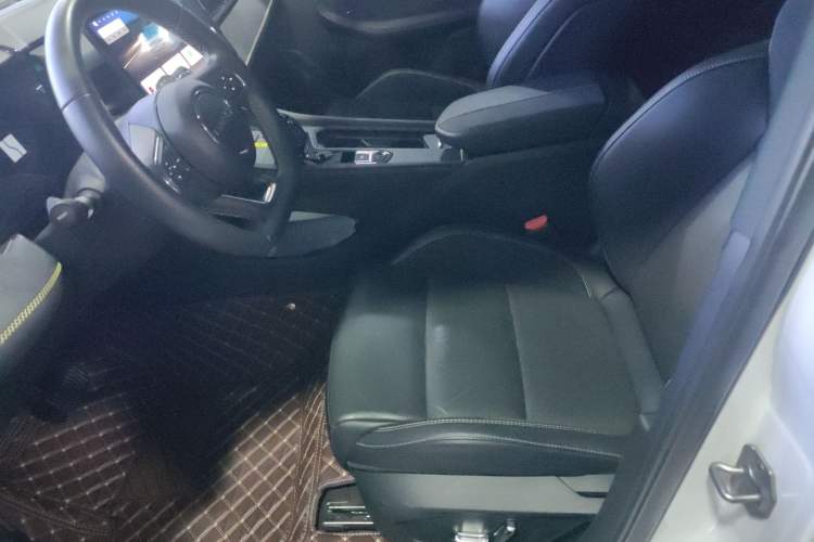 Used Lynk & Co 03 2023 1.5TD DCT JingPro Left Front Seat