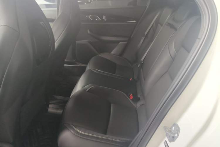 Used Lynk & Co 03 2023 1.5TD DCT JingPro Left Rear Seat
