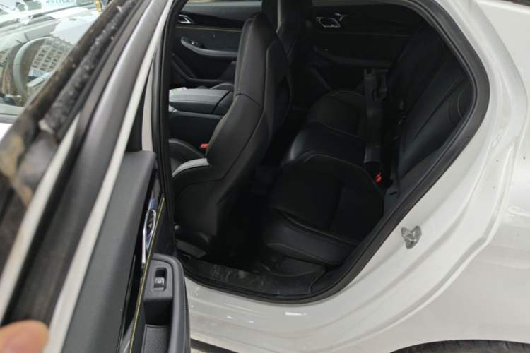 Used Lynk & Co 03 2023 1.5TD DCT JingPro Left Rear Seat