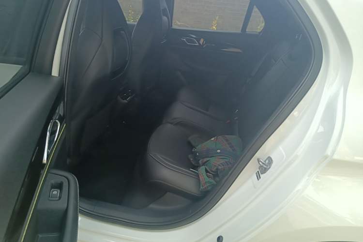 Used Lynk & Co 03 2023 1.5TD DCT JingPlus Left Rear Seat