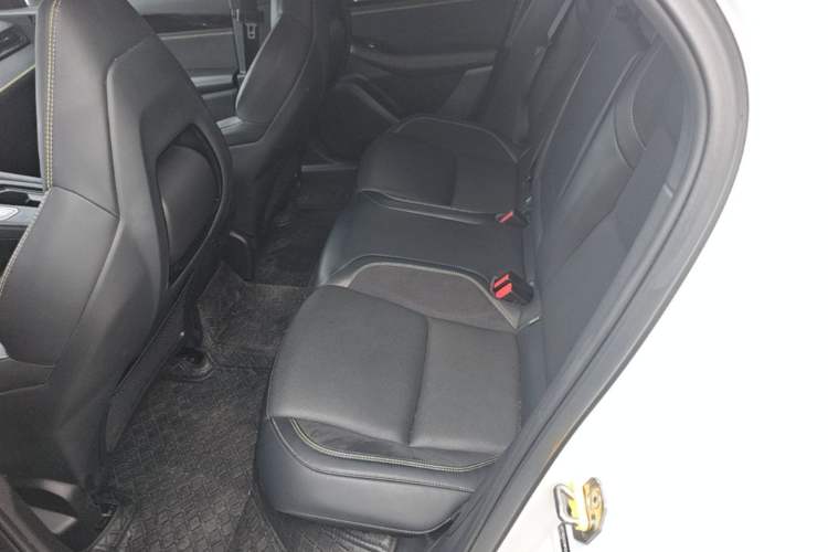 Used Lynk & Co 03 2023 1.5TD DCT JingPro Left Rear Seat