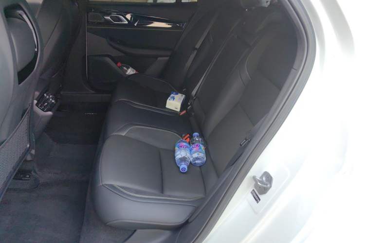Used Lynk & Co 03 2023 2.0TD DCT H-Power Halo Left Rear Seat