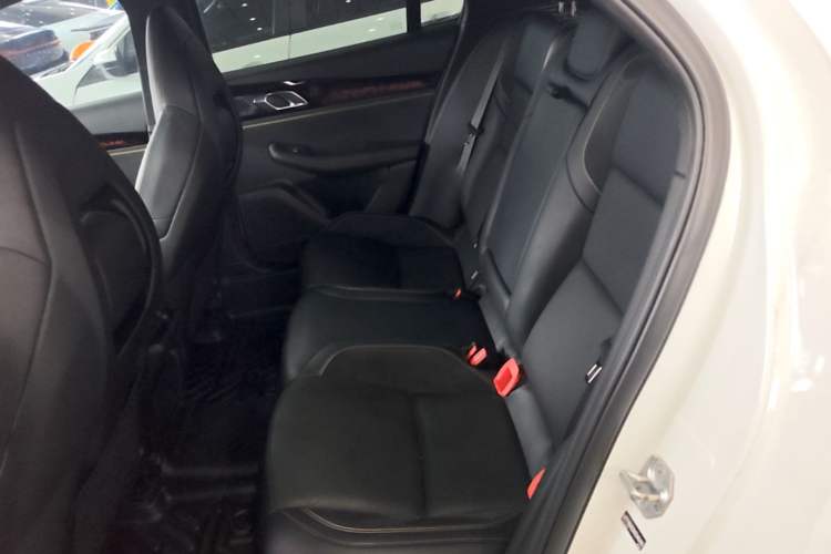 Used Lynk & Co 03 2023 2.0TD DCT H-Power Halo Left Rear Seat