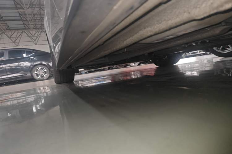 Used Lynk & Co 03 2023 1.5TD DCT JingPlus Left Side Sill