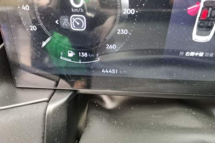 Used Lynk & Co 03 2023 1.5TD DCT JingPro Odometer Close Up