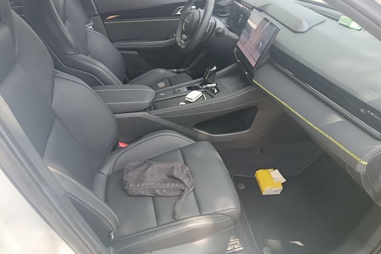 Used Lynk & Co 03 2023 1.5TD DCT JingPlus Right Front Seat