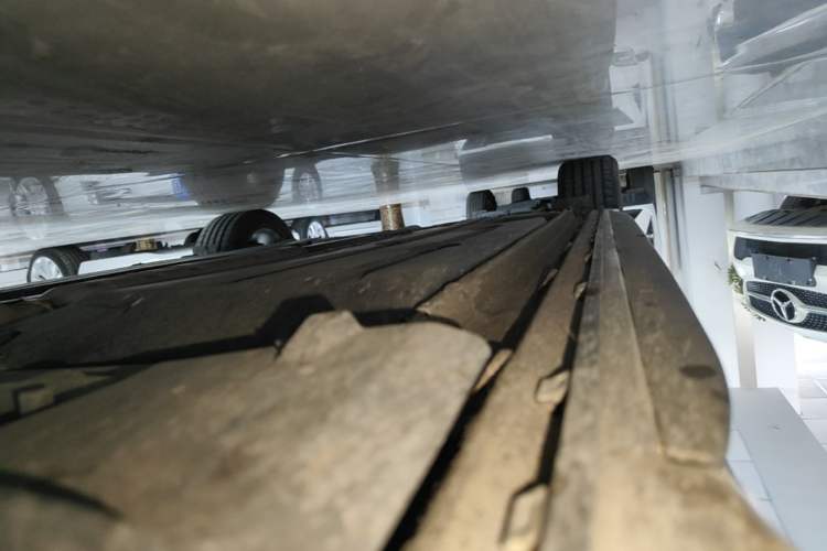 Used Lynk & Co 03 2023 1.5T EM-F PM Right Side Sill