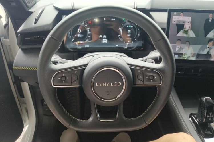 Used Lynk & Co 03 2023 1.5TD DCT JingPro Steering Wheel