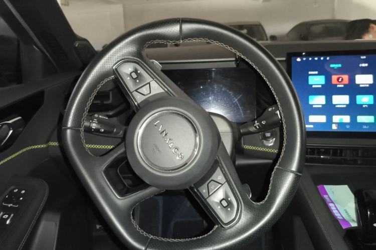 Used Lynk & Co 03 2023 1.5TD DCT JingPro Steering Wheel