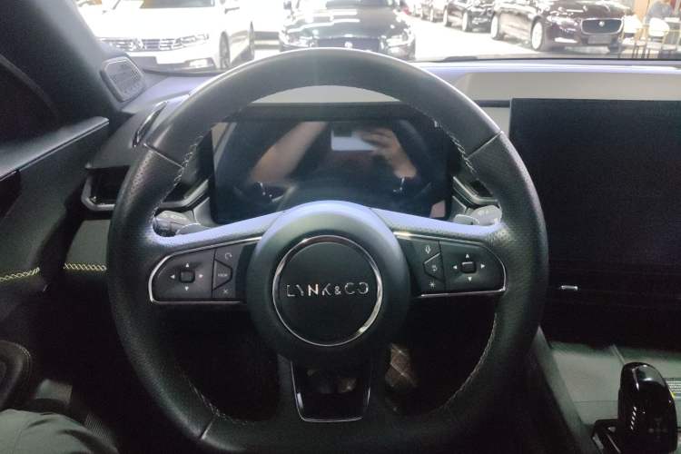 Used Lynk & Co 03 2023 1.5TD DCT JingPro Steering Wheel
