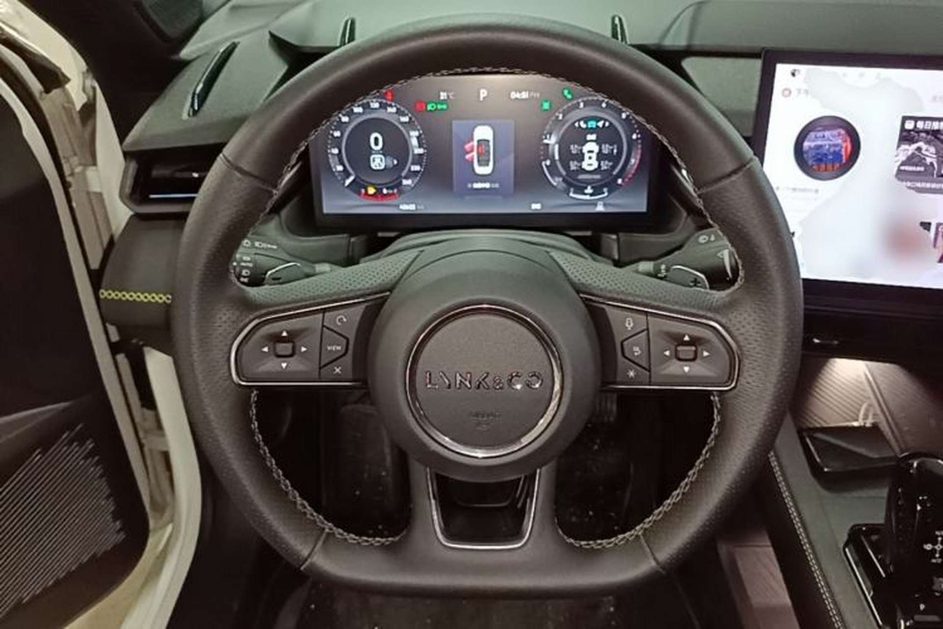 Used Lynk & Co 03 2023 2.0TD DCT JingPro Steering Wheel
