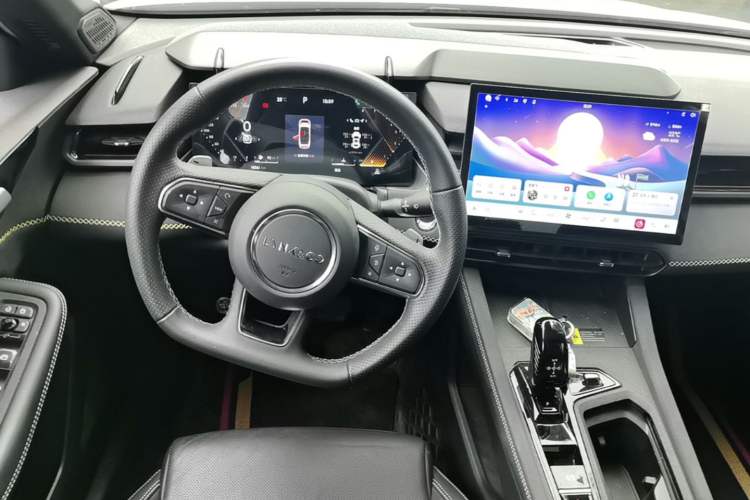 Used Lynk & Co 03 2023 1.5TD DCT JingPro Steering Wheel