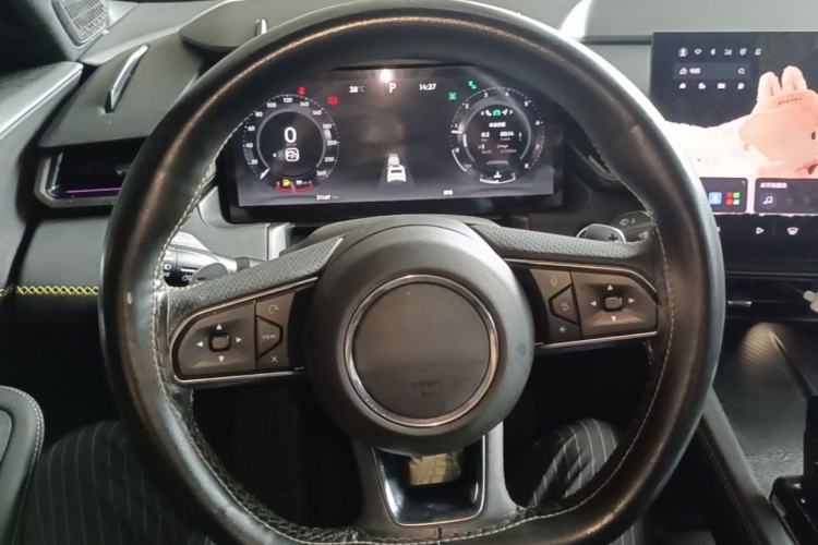 Used Lynk & Co 03 2023 1.5TD DCT JingPro Steering Wheel