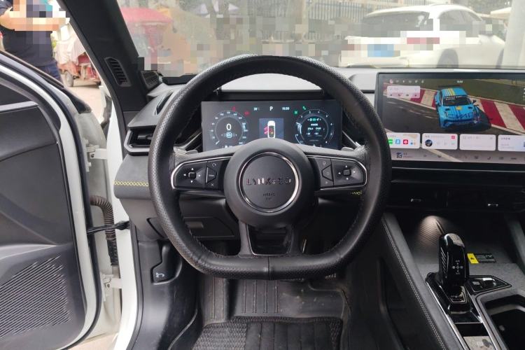 Used Lynk & Co 03 2023 2.0TD DCT H-Power Halo Steering Wheel