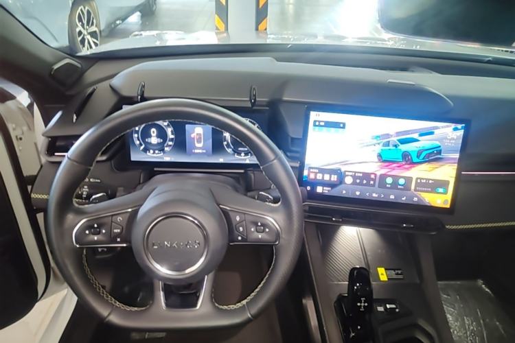 Used Lynk & Co 03 2023 1.5TD DCT JingPro Steering Wheel