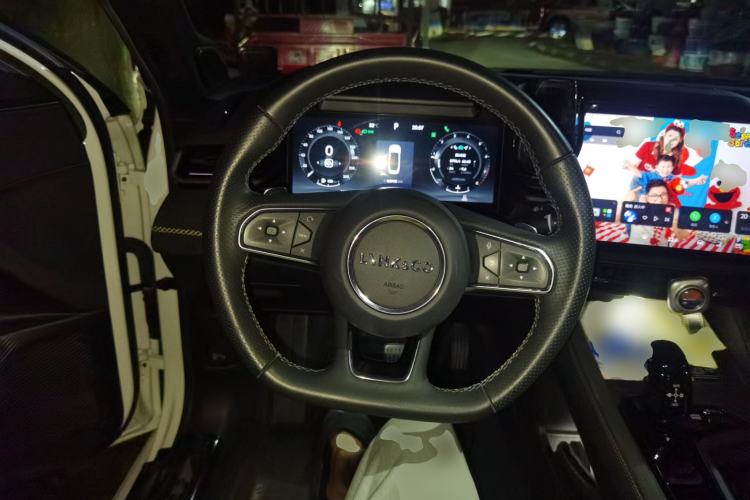 Used Lynk & Co 03 2023 1.5TD DCT JingPro Steering Wheel