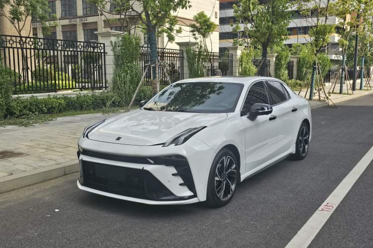 Used Lynk & Co 03 2023 1.5TD DCT JingPro Guazi used car, China used car export, Used car for sale, Used  cars, Cheapest cars for sale