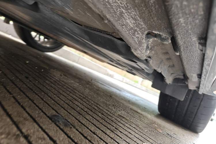 Used Lynk & Co 03 2023 2.0TD DCT JingPro Chassis Rear Left