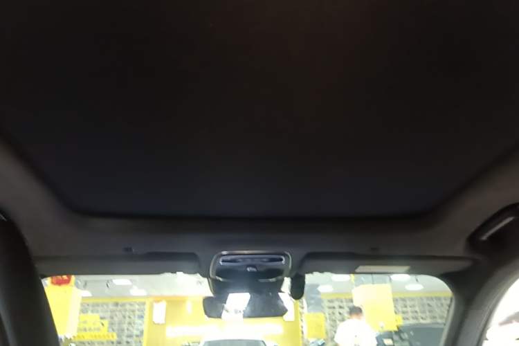 Used Lynk & Co 03 2023 03+ 2.0TD Automatic Yufeng Edition Headliner