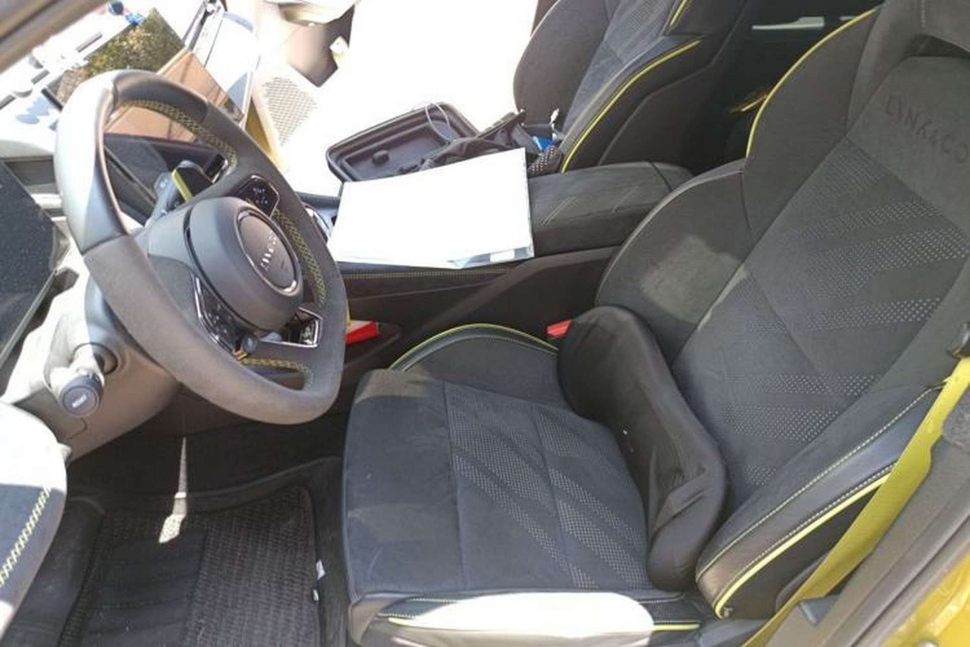 Used Lynk & Co 03 2023 03+ 2.0TD Automatic Yufeng Edition Left Front Seat