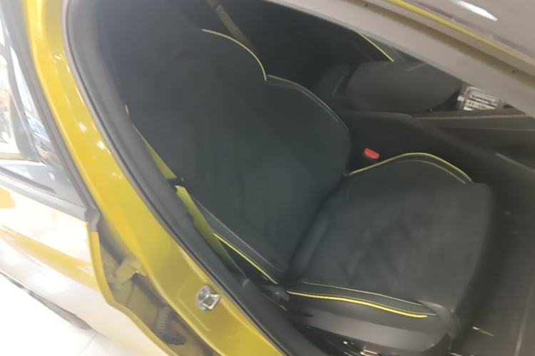 Used Lynk & Co 03 2023 03+ 2.0TD Automatic Yufeng Edition Right Front Seat