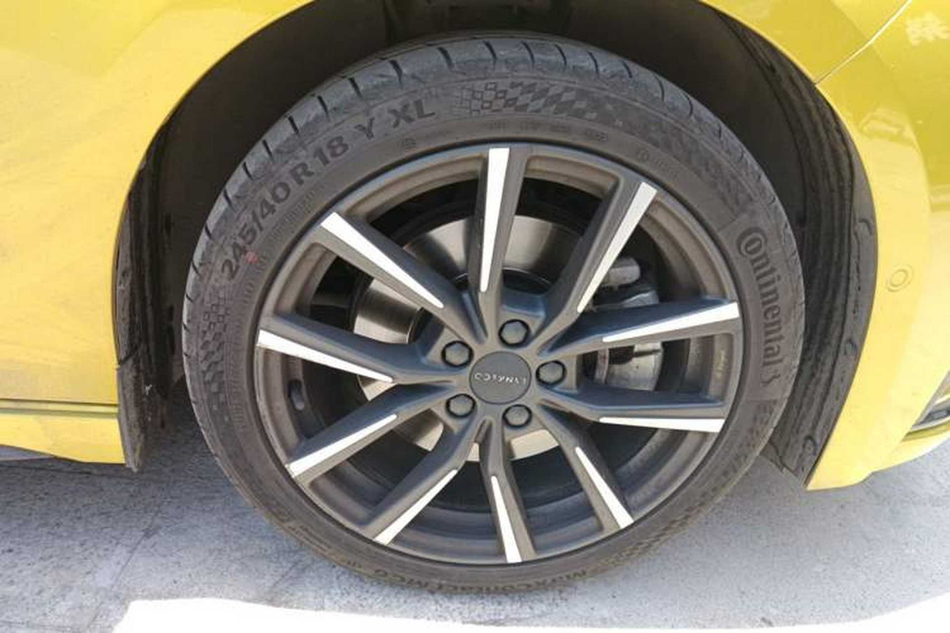 Used Lynk & Co 03 2023 03+ 2.0TD Automatic Yufeng Edition Right Front Wheel Hub