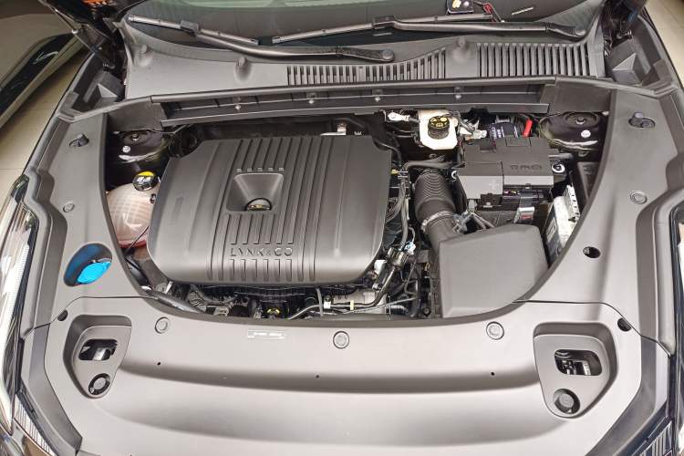 Used Lynk & Co 03 2025 2.0TD DCT Champion Edition Pro Engine Bay