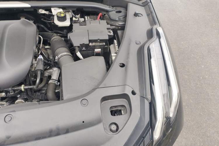 Used Lynk & Co 03 2025 1.5TD DCT Champion Edition Pro Engine Bay Left