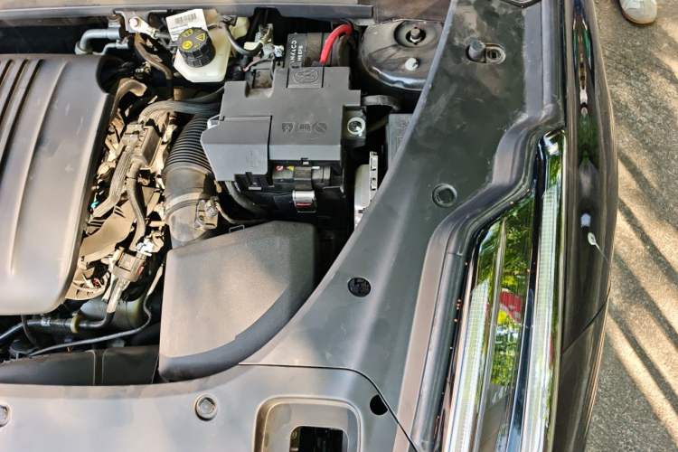 Used Lynk & Co 03 2025 2.0TD DCT Champion Edition Pro Engine Bay Left