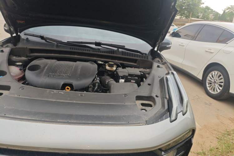 Used Lynk & Co 03 2025 1.5TD DCT Champion Edition Pro Engine Bay Left
